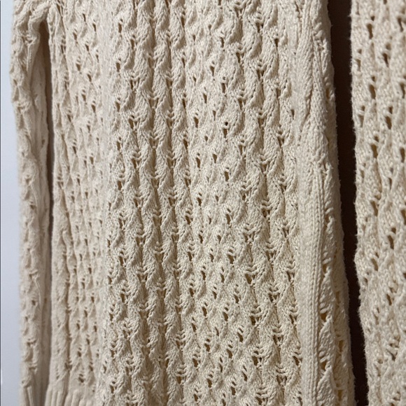 LOFT Women’s Cream Open Stitch Pointelle Knit Sweater~ Size Small - Picture 3 of 7